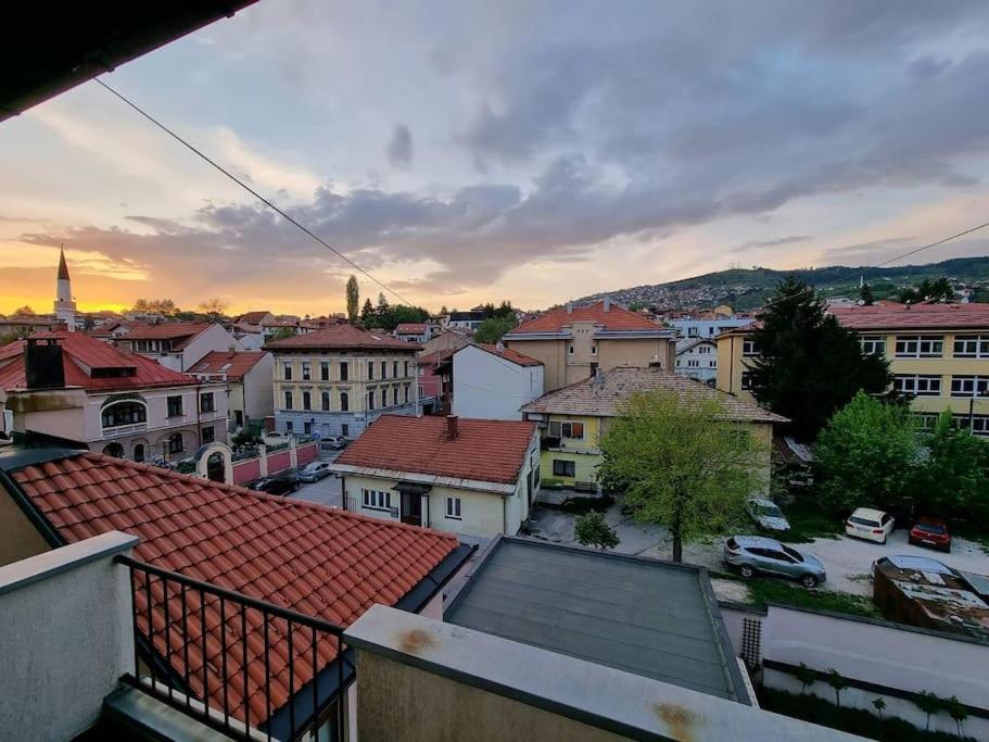 Luxury Apartment Emas Old Town Sarajevo Dream View Bagian luar foto