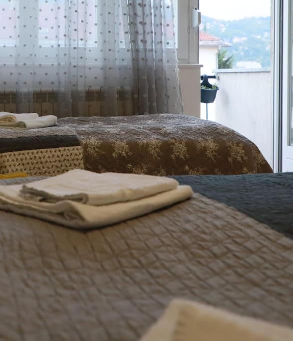 Luxury Apartment Emas Old Town Sarajevo Dream View Bagian luar foto