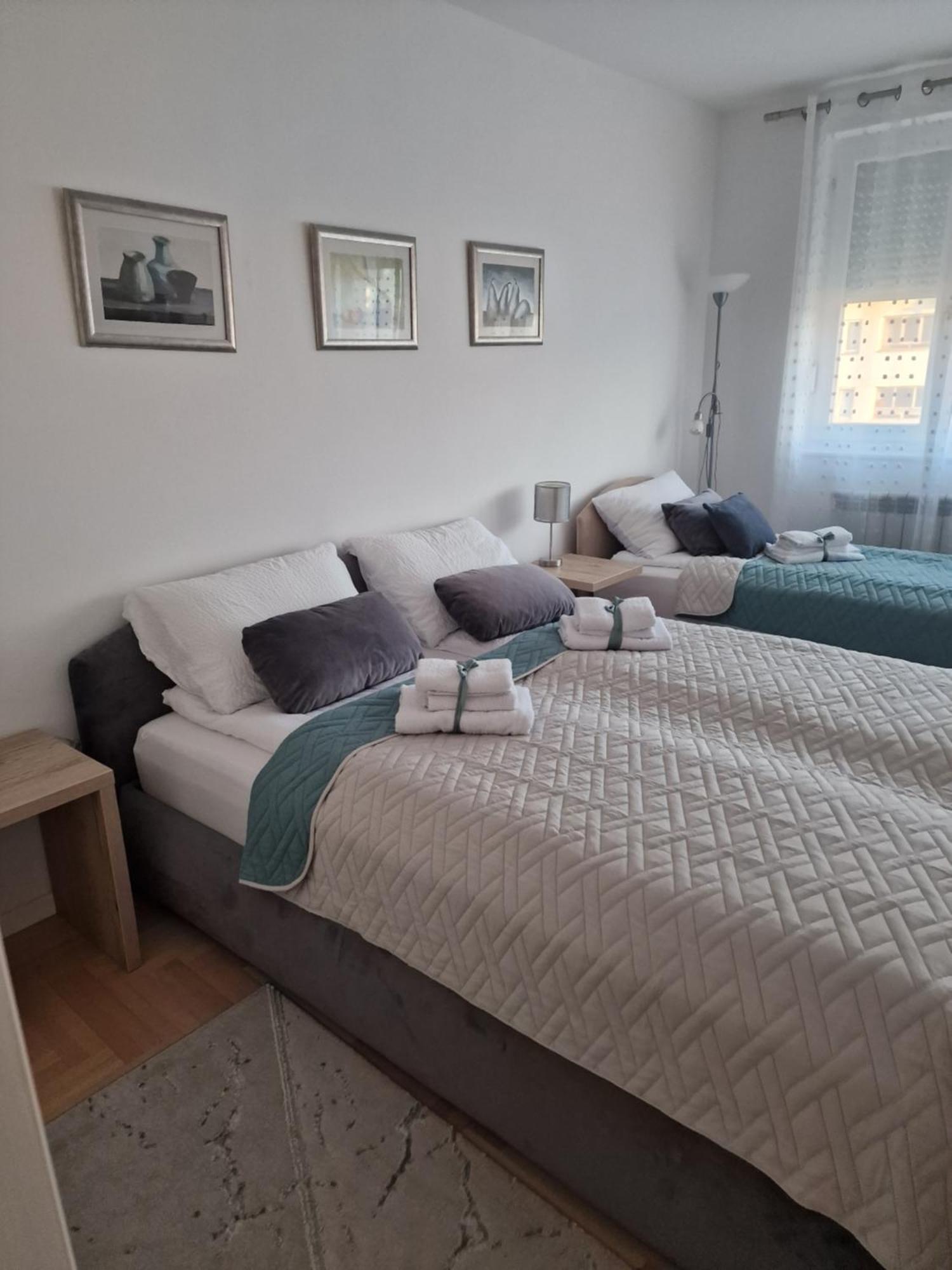Luxury Apartment Emas Old Town Sarajevo Dream View Bagian luar foto